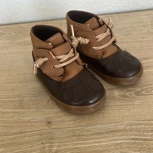 Infant Sperry boots